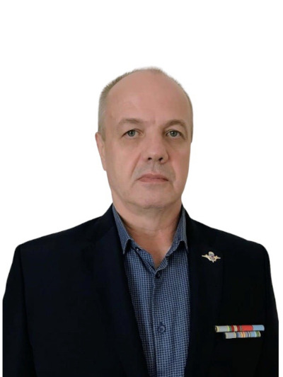 Член попечительского совета